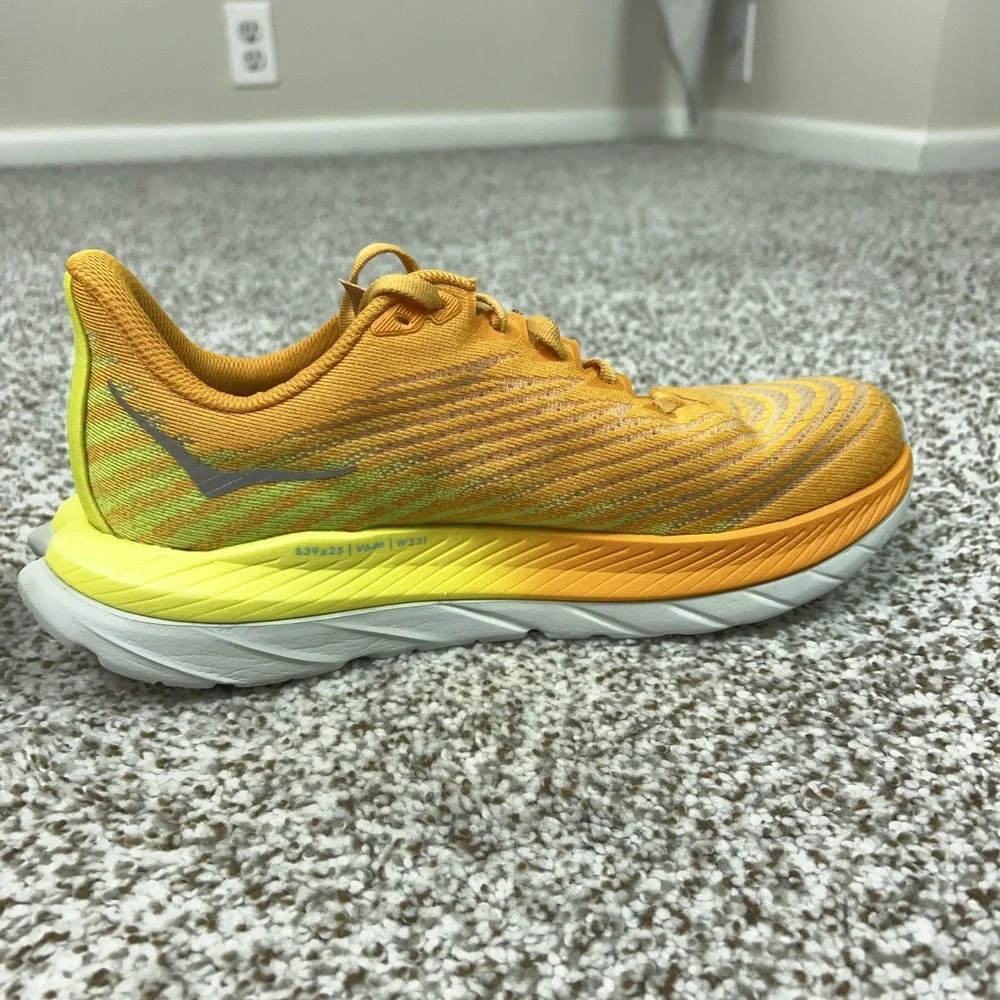 Hoka One One Mach 5 Shoes Mens Size 7.5 Orange Running Sneakers Cushioned‎